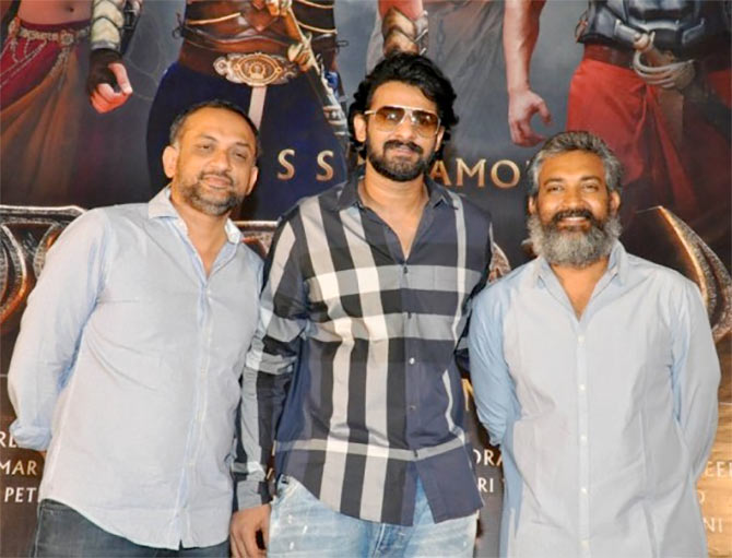 bahubali,audio release,postponed,reasons  'బాహుబలి' లేట్‌కు అసలు కారణం వేరే ఉంది..!!